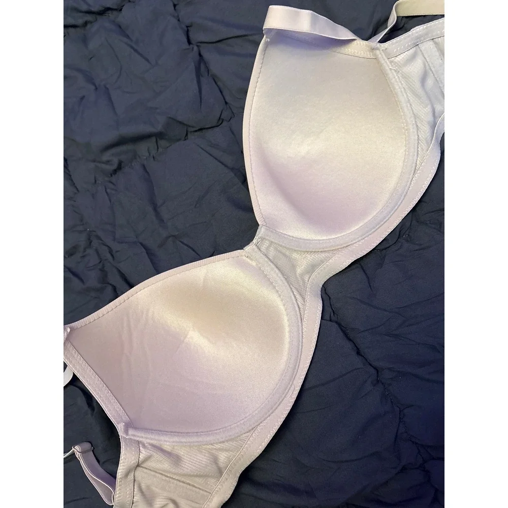 Beige Lightly Lined T‎ Shirt Underwire Bra, Size 38D